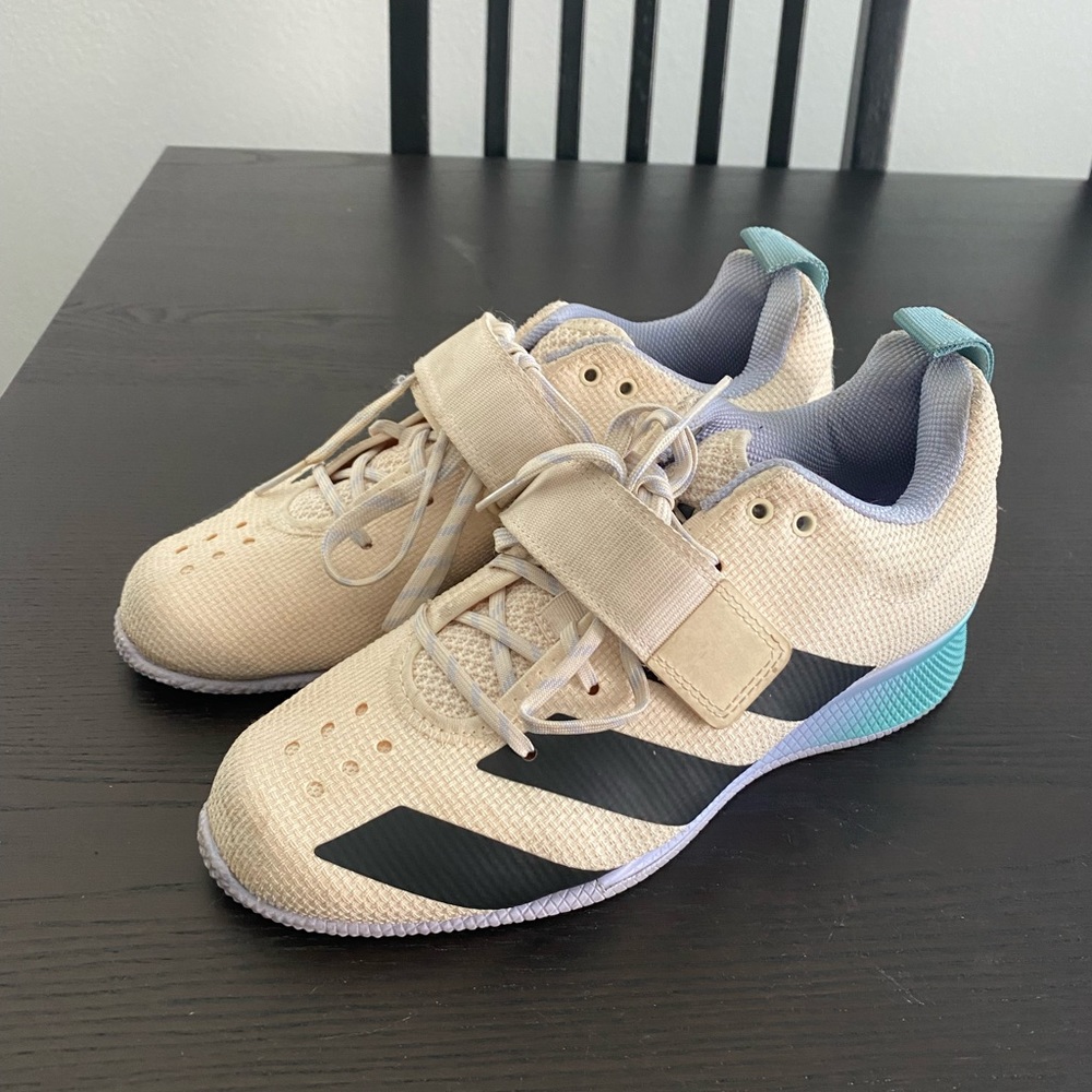 Adidas Lifters